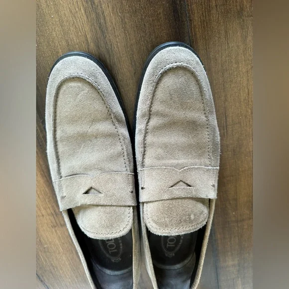 Tods Men Suede Loafers - Picture 3 of 9